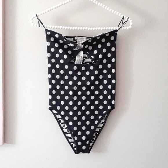 NWOT Zara black & white polka dot print ribbed bodysuit w/ ring accent & cut out - Picture 11 of 12